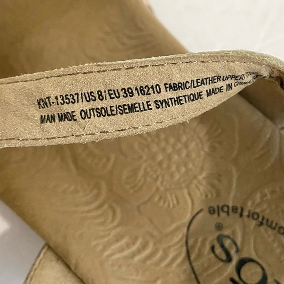 Taos White Floral Sandals Size 8 Like New - Picture 12 of 12